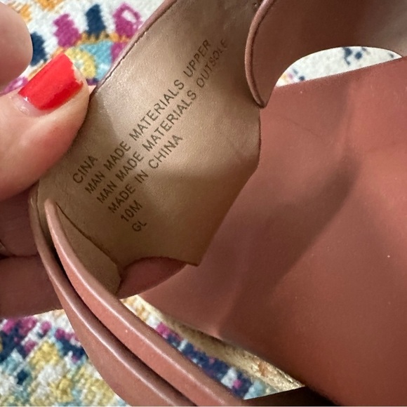 AEROSOLES Cina Faux Leather T-Strap Sandals in Clay Size 10 - Picture 5 of 9